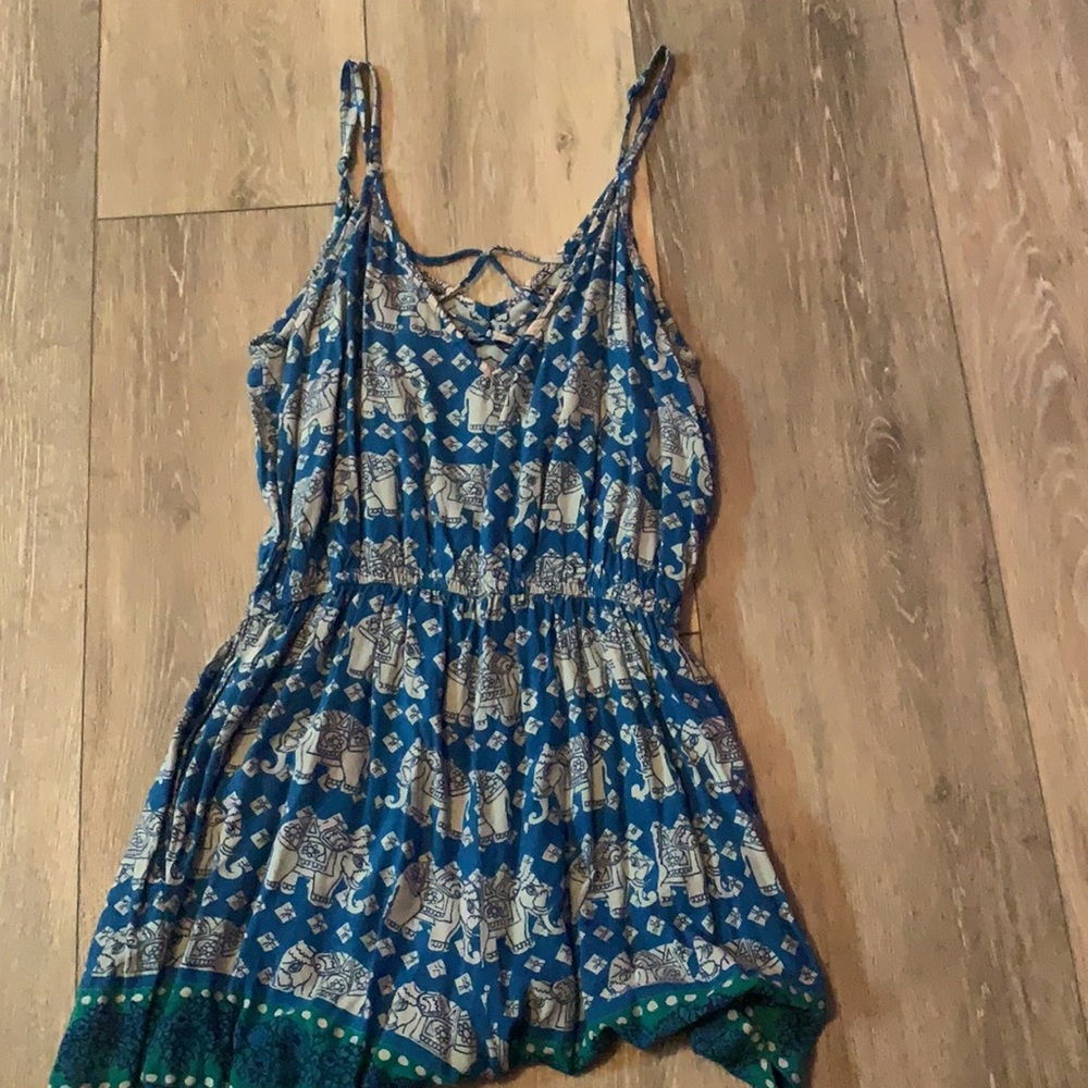 jumpsuit - Picture 2 of 2